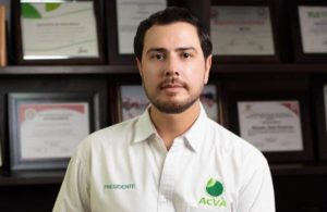 Bernardo-Braco-lider-limonero-en-Michoacan-e1761007810273