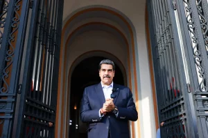 fracaso-plan-de-eu-para-convencer-al-piloto-de-maduro-de-traicionar-al-lider-venezolano_eda50452-07ff-453c-892e-567f59085ad3_media