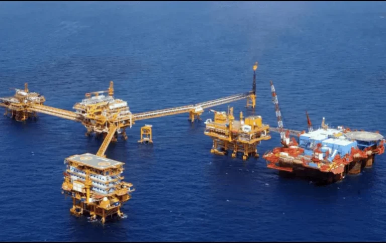 petrxleo_version1767758771979.png_745795932