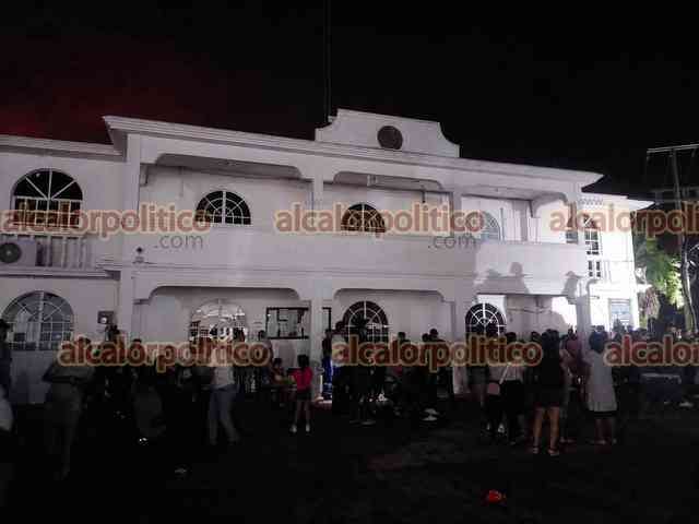 083350moloacan_1_1
