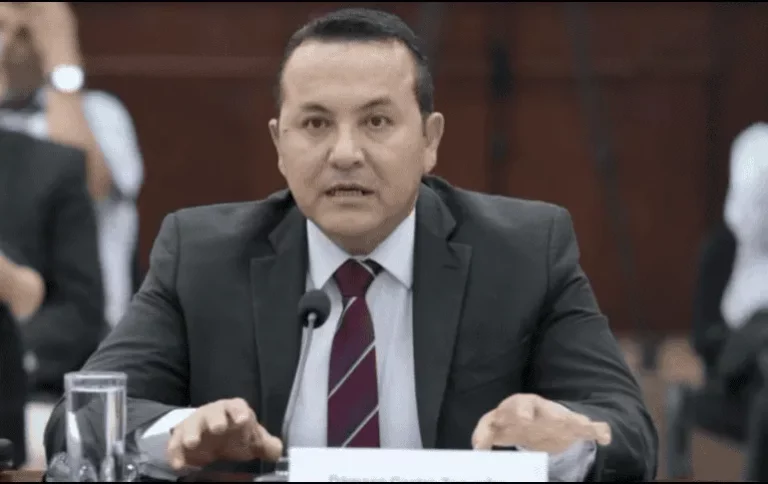 dxmaso_castro_saavedra_version1778023949374.png_745795932