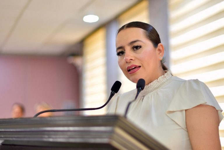 Arianna-Angeles-Aguirre
