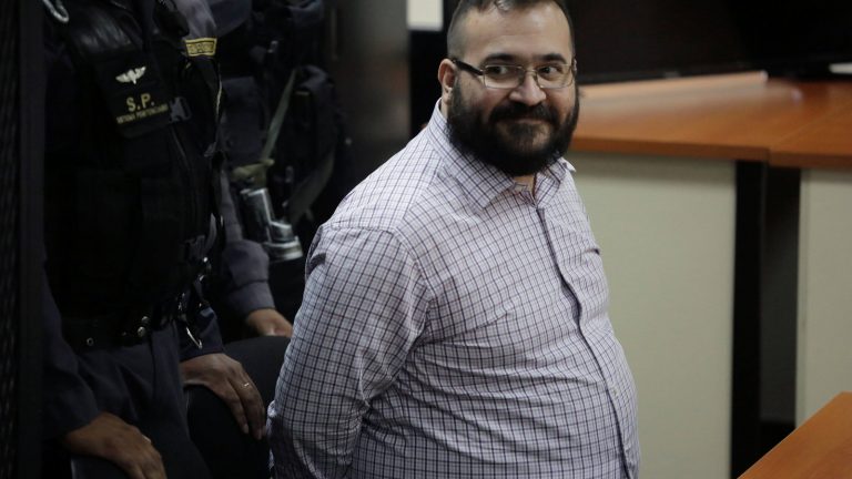 02duarteES-videoSixteenByNineJumbo1600