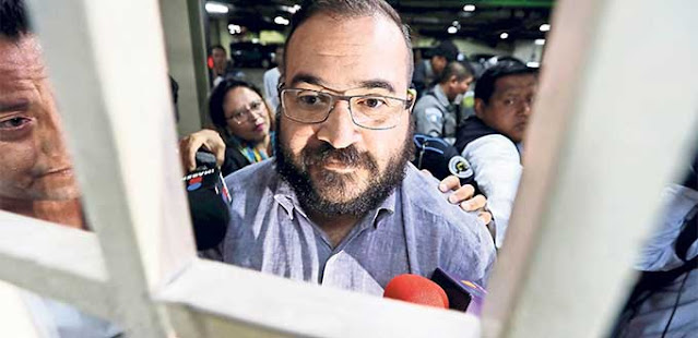 1430910_javier-duarte-pasara_10352683