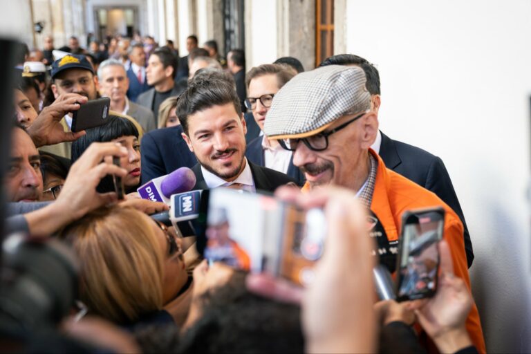 G5F1yAYX0AAah31-768x512