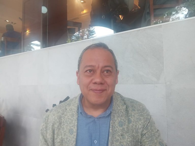 b0da00bf-94ff-4c47-9ab3-c1e91b7b7546