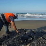 chapopote-contamina-playas-de-veracruz-aun-se-desconoce-su-origen_b688e1d2-242b-4524-830c-d90a75adb8b1_media