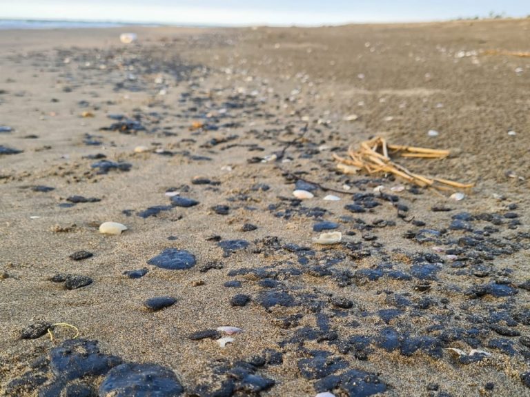 IY6UWLUJRFAWRKEUNMHXSR77ZU