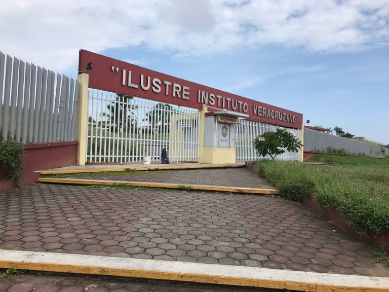 Ilustre-Instituto-Veracruzano-de-Boca-del-Rio